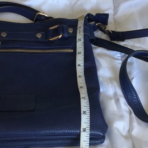 Crossbody Handbag - Picture 9 of 9